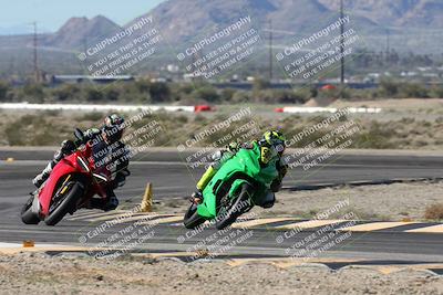 media/Jan-15-2026-Racers Edge (Thu) [[dfebeb70ab]]/3-B Group/Session 2 (Turn 11)/